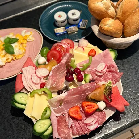 酒店 Attikos & Restaurant *