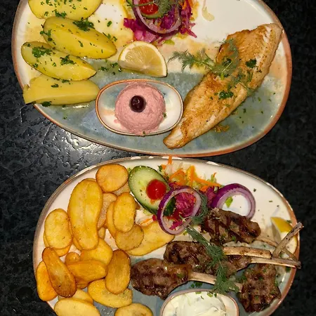 Attikos & Restaurant 伦根费尔德