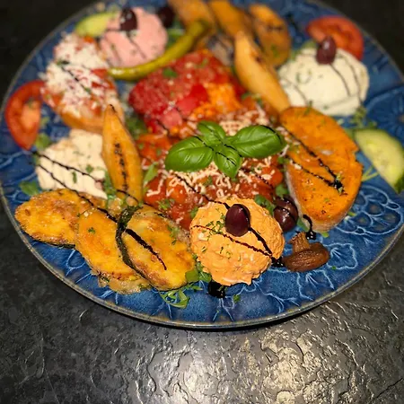 Attikos & Restaurant * 伦根费尔德