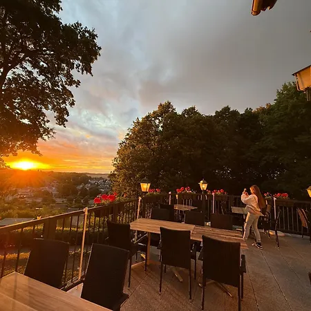 酒店 Attikos & Restaurant