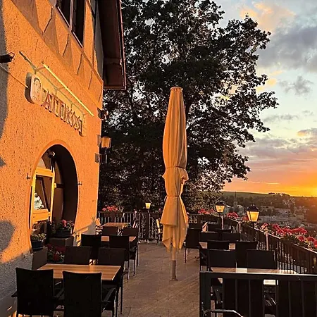 Attikos & Restaurant Hotel Lengenfeld (Saxony)