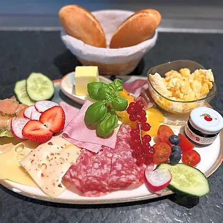 Attikos & Restaurant Lengenfeld (Saxony)